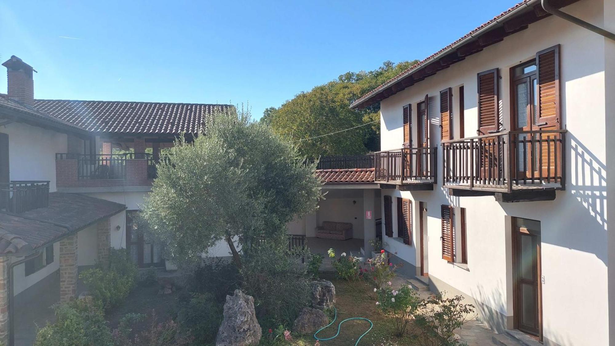 Case Vista Alta Langa, Appartement Bella Vista Cravanzana Exterior foto
